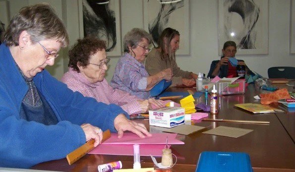 Photo of five people at UMPI SAGE class